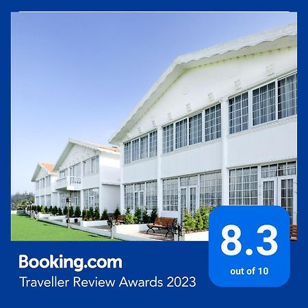 Treebo Skydale Inn & Suites With Mountain View Ooty Exterior foto